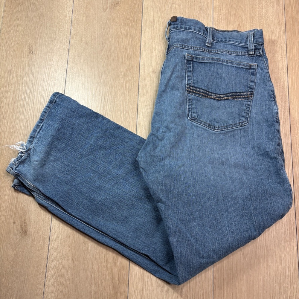 Ariat M4 Legacy Relaxed Boot Cut Jeans Mens 38x32 Medium Wash Denim Distressed